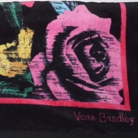 Vera Bradley Havana Rose Large Beach Towel NWT - Picture 4 of 4